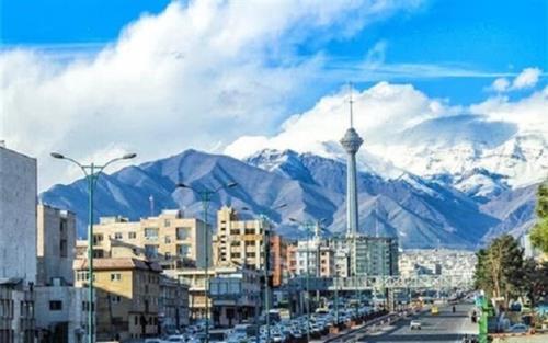 كیفیت هوای تهران قابل قبول است