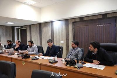 استقرار 30 ون در کنار درب خروجی مترو برای انتقال مجانی مردم