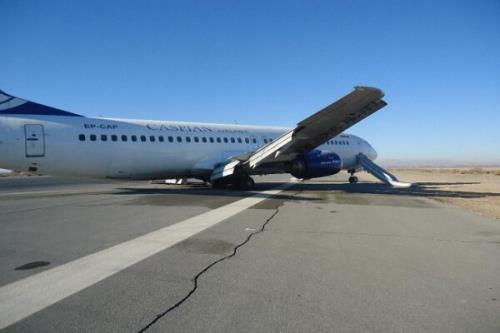 جزییات ترکیدگی لاستیک هواپیمای کاسپین در فرودگاه مشهد