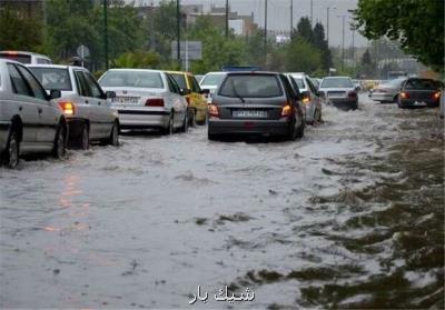 آماده باش ۳۶ هزار نیروی خدمات شهری و عمرانی همزمان با بارش باران